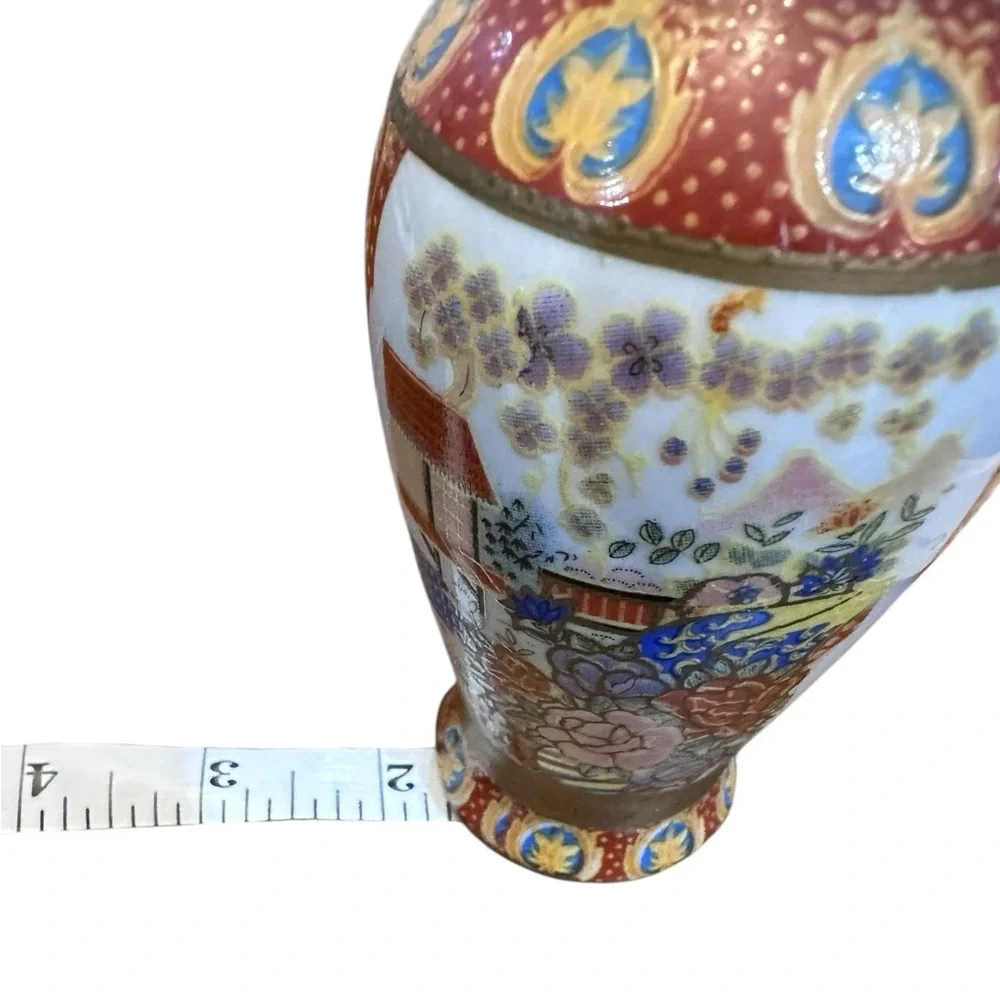 Vintage Satsuma Style Vase Made‎ in China Hand Painted Floral Village 6”